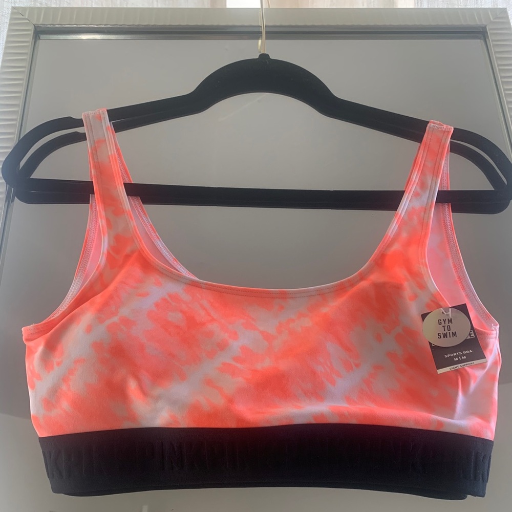VS PINK Ultimate Sports Bra